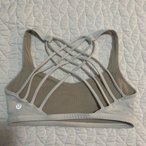 Lululemon free to be wild sports bra 4